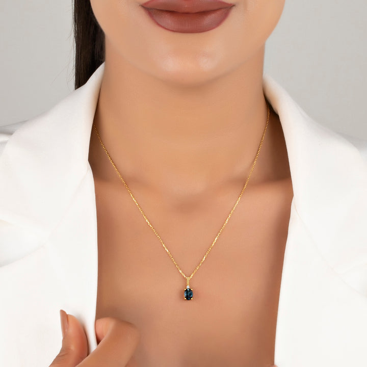 925 Ayar Gümüş Oval Kesim Safir ve Pırlanta Taşlı Rose Altın, Sarı Altın, Gümüş Kaplama Hediye Kolye
